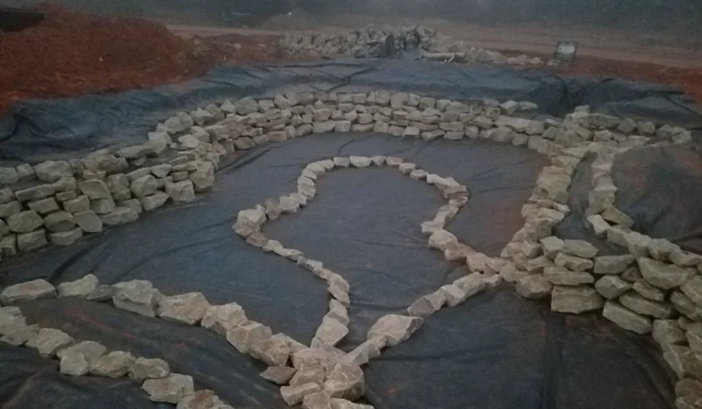 Choosing the right pond liner for your koi pond or water feature